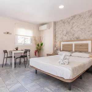 Lola Apartmán Màlaga