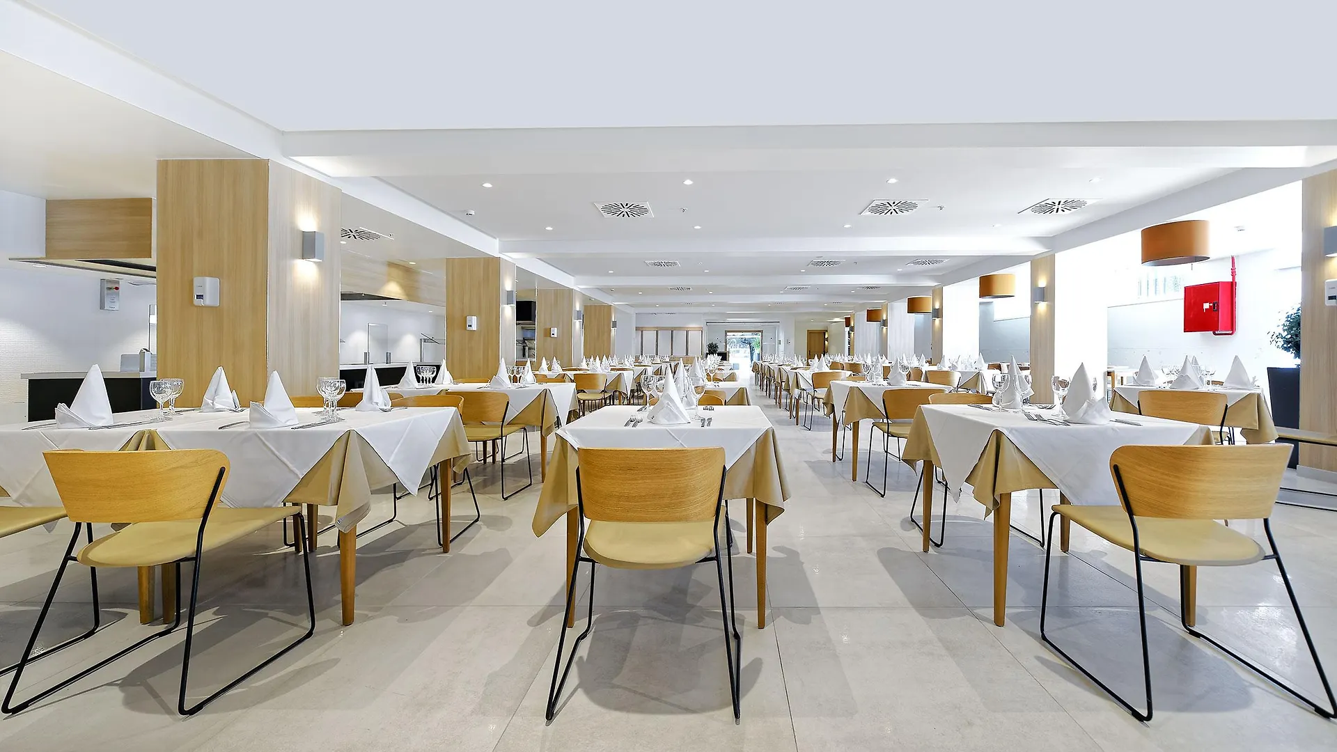 Aequora Lanzarote Suites Puerto del Carmen  Hotel Puerto del Carmen (Lanzarote)