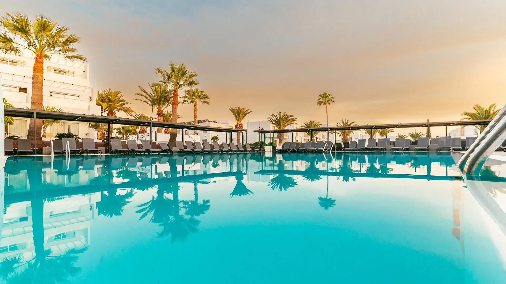 Aequora Lanzarote Suites Puerto del Carmen