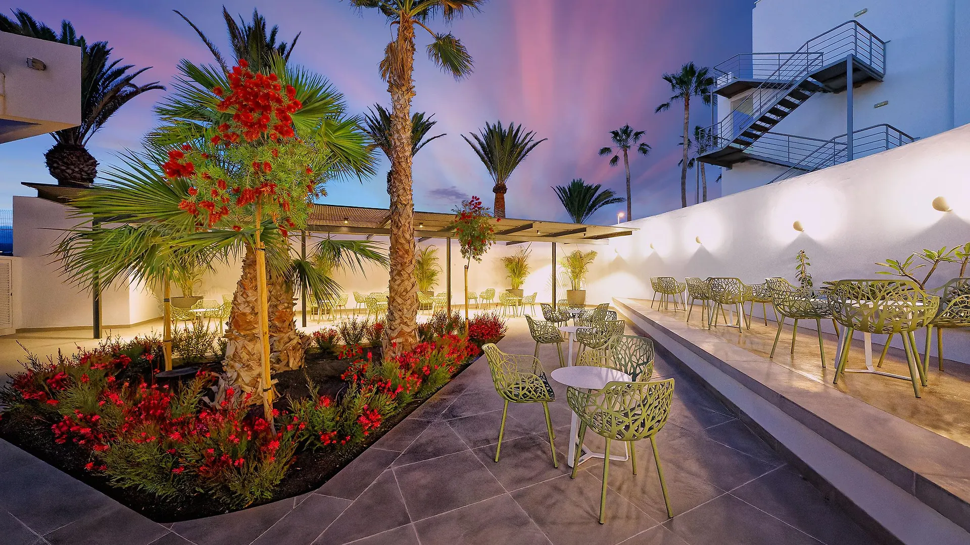 Aequora Lanzarote Suites Puerto del Carmen  4*, Puerto del Carmen (Lanzarote) España
