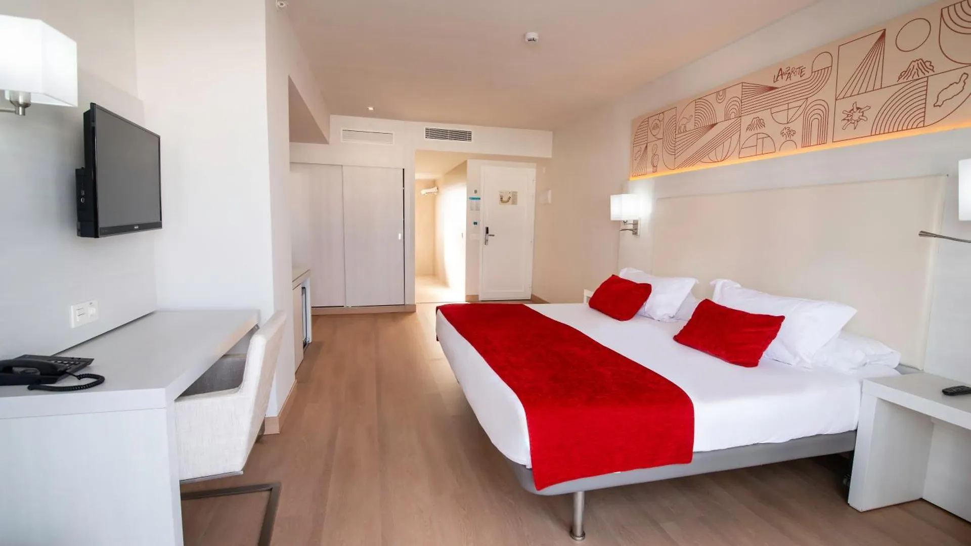 Aequora Lanzarote Suites Puerto del Carmen  4*, Puerto del Carmen (Lanzarote) España