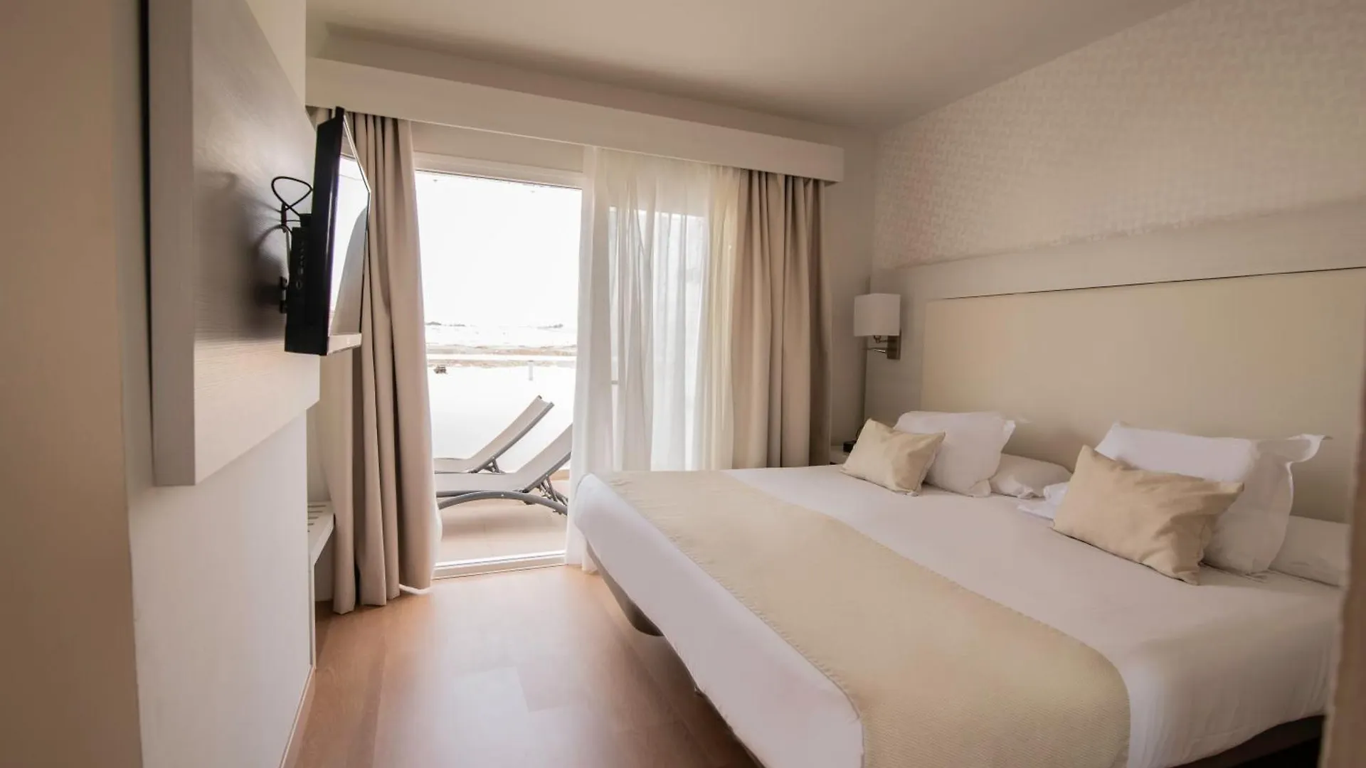 Aequora Lanzarote Suites Puerto del Carmen  Hotel Puerto del Carmen (Lanzarote)