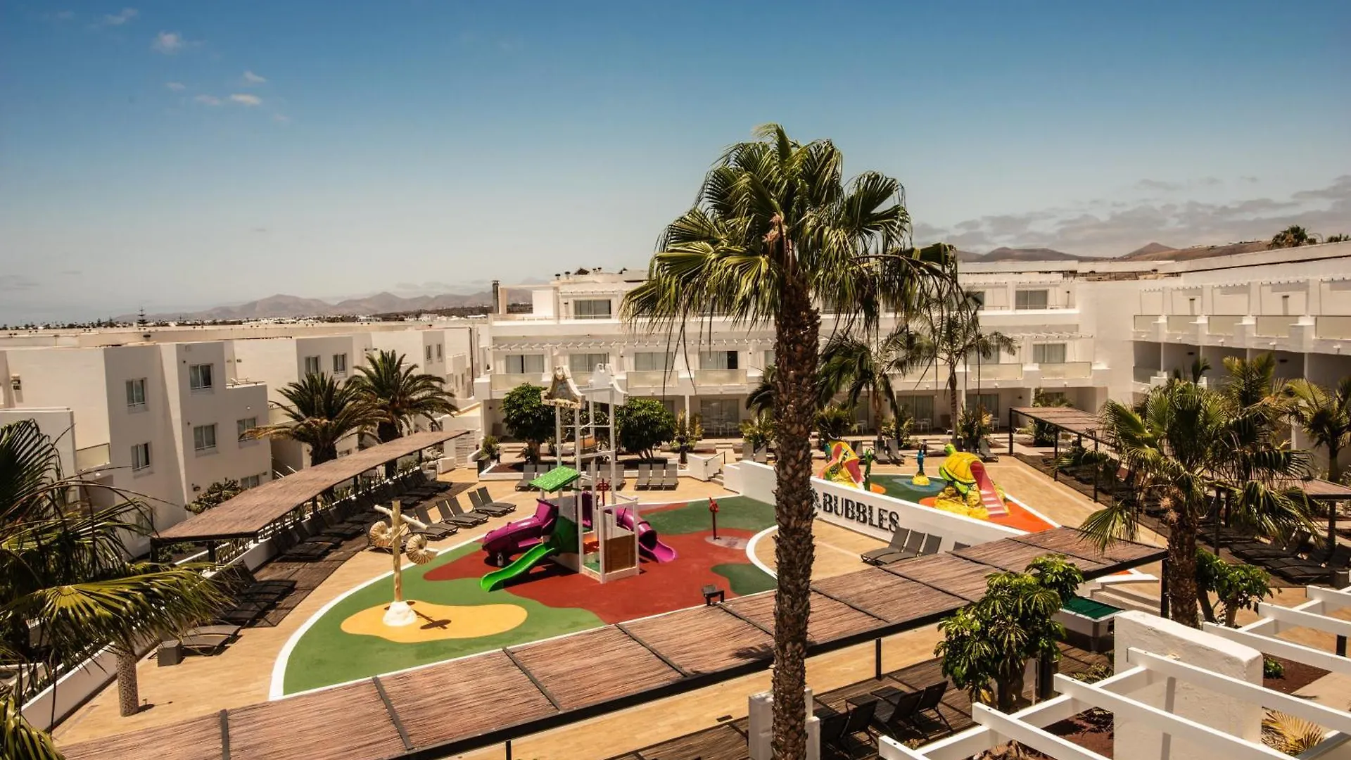 Hotel Aequora Lanzarote Suites Puerto del Carmen
